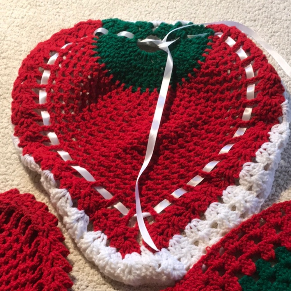 Bathroom crochet set